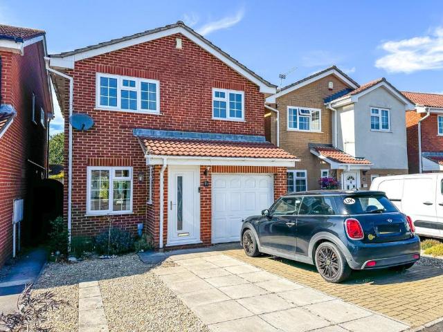 Merlin Park, Portishead, Bristol. 3 bed detached house to rent £1,600 pcm £369 pw