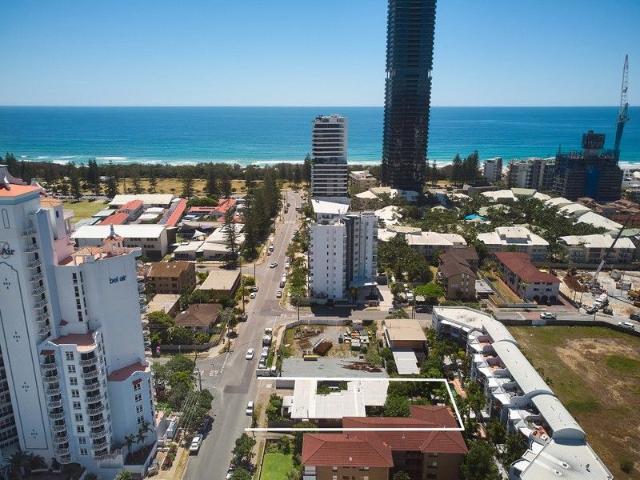 Blue Chip Site Offering 516m2 Prime Development walk to beach LOCO Mermaid Beachside