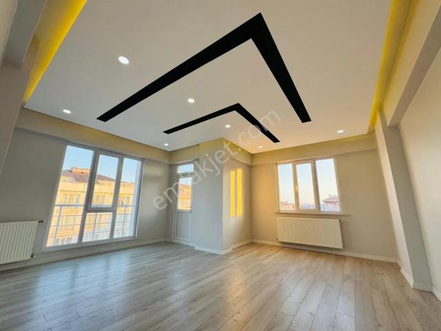 Merpa Emlak'tan Fevzi Paşa Mah'de/ Kiralık 4+1 Öncephe Dublex