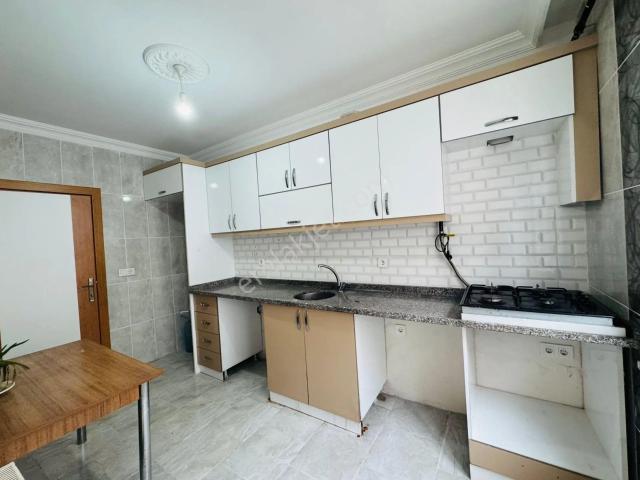 Merpa Emlak'tan İstasyon Mah'de Lemar Arkasında / Kiralık 2+1