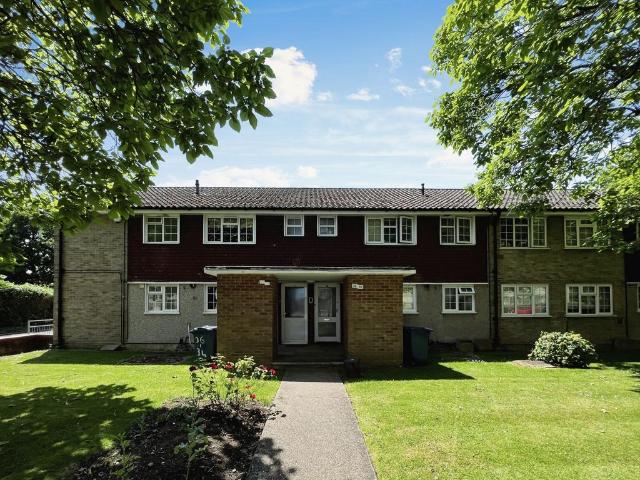 Merrion Avenue, Stanmore, HA7 2 bed flat to rent £1,825 pcm £421 pw