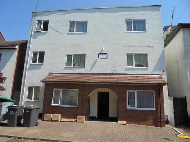 Merridale Lane, Wolverhampton WV3 Studio to rent £495 pcm £114 pw