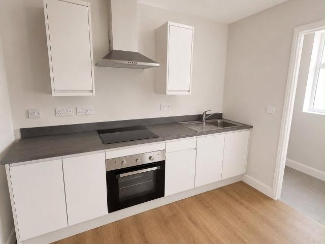 Merridale Lane, Wolverhampton WV3, Studio to rent, £775 pcm | PrimeLocation