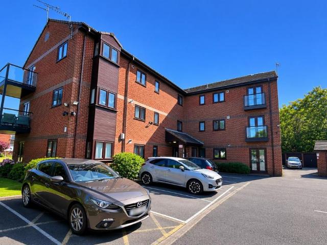 Merrilocks Road, Lynton Court, L23 2 bed flat to rent £1,150 pcm £265 pw