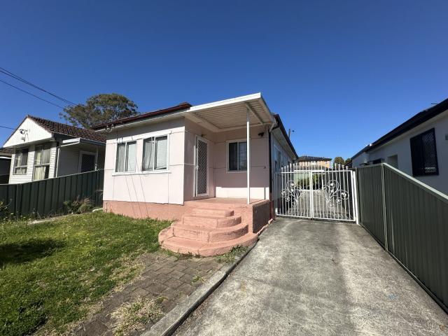 Merrylands, 90 Farnell Street