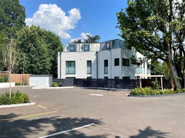 Merrywood Park, Reigate RH2, 2 bed flat to rent, £2,200 pcm | PrimeLocation