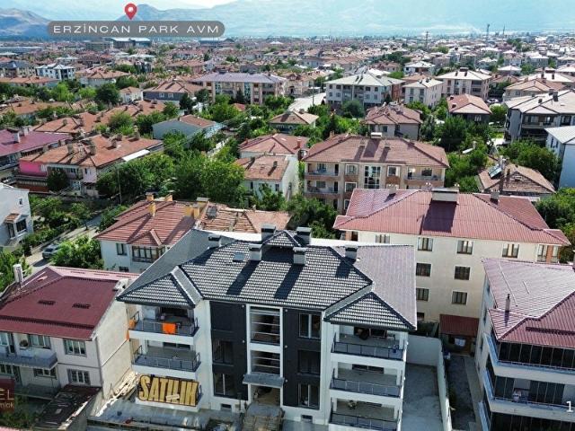 MERSEL EMLAK'TAN YAVUZ SELİM MAH.SAT. LÜKS ZEMİN KAT 3+1 DAİRE