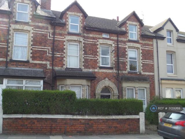 Mersey Road, Crosby, Liverpool, L23 1 bed flat to rent £700 pcm £162 pw