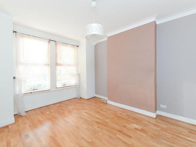 Mersham Road, Thorton Heath CR7, 2 bed maisonette to rent, £1,750 pcm | PrimeLocation