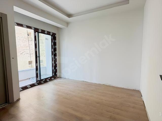 MERSİN ERDEMLİ TAPU CADDESİNDE KAÇIRILMAYACAK FIRSAT! 2+1