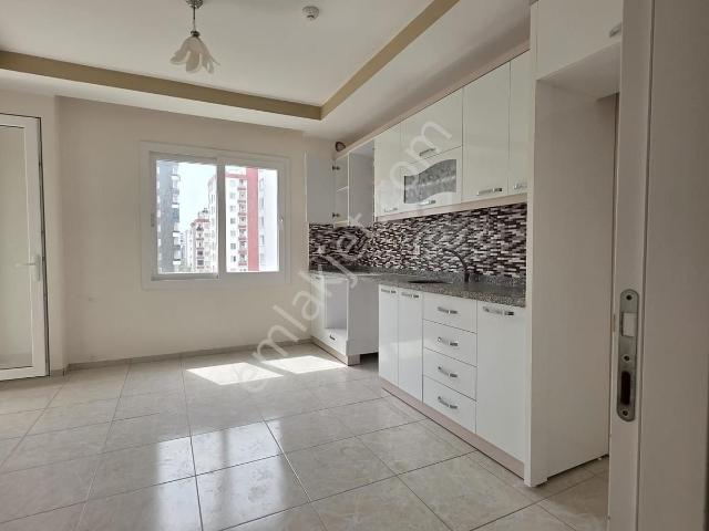 Mersin Erdemli Koyuncuda Bagımsız Mutfak Daire Kiralık