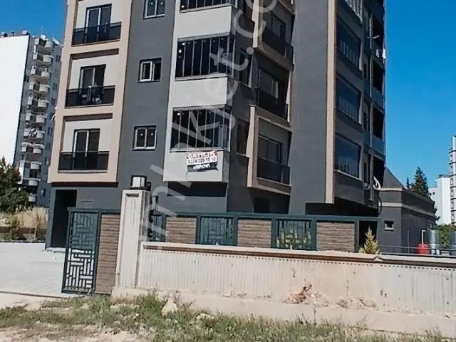 Mersin Mezitli Davultepe İstiklal Mahallesi Sıfır 2+1 Kiralık Daire