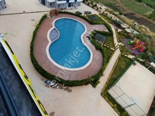 Mersin Tece De Havuzlu Deniz Manzaralı 1+1 Kiralık Daire