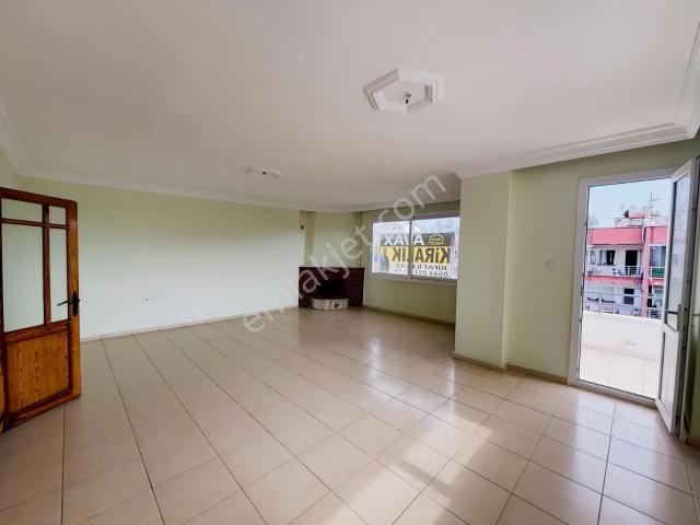Mersin Yenişehir Piri Reis 3+1 Kiralık Daire