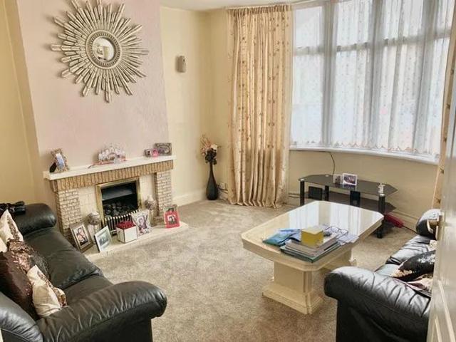 Merstowe Close, Birmingham, B27, Property for rent