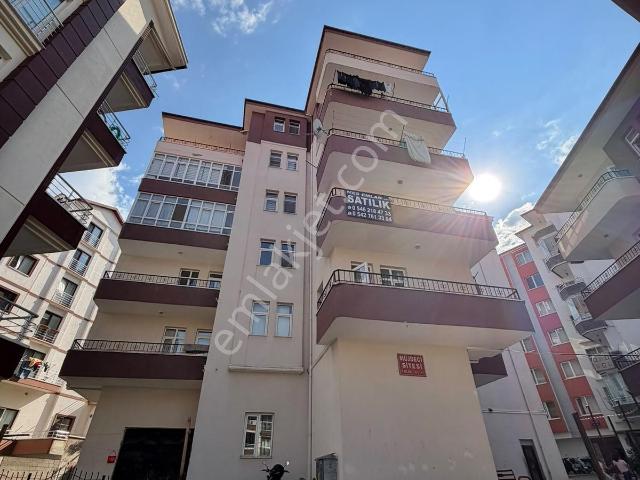 Mes Emlak'tan Tugaya Yakın 3+1 Asansörlü Ara Kat Kiralık Daire