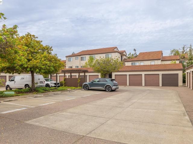 21103 Gary Dr, Unit 318A, Castro Valley, CA 94546 | MLS #41128