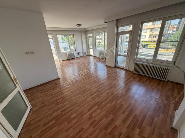 Mesa Yatırımdan Kalyon Kavşagında Kiralık Ofis Büro Daire
