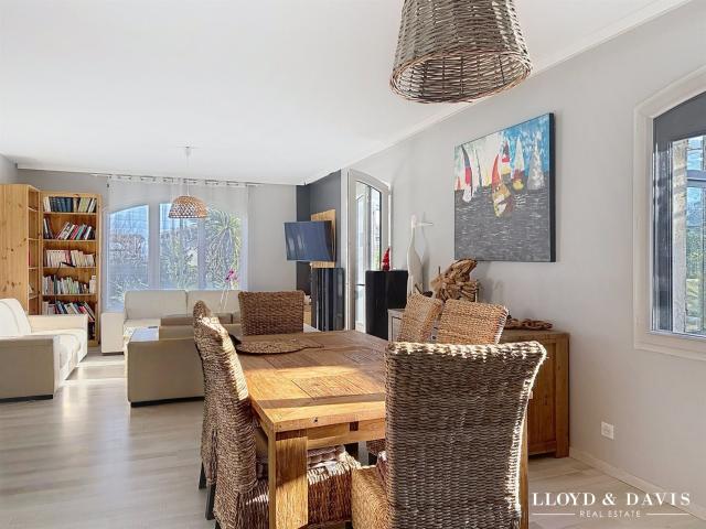 Meschers sur Gironde: Maison Contemporaine de 117 m² + gara. 137m² Meschers sur Gironde