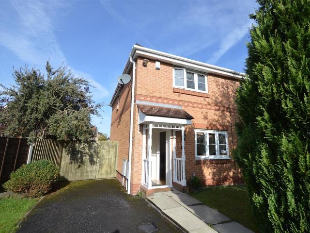 Meshaw Close, Manchester M23, 3 bed property to rent, £1,300 pcm | PrimeLocation