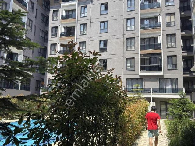 Meskandan Görüklede Havuzlu 2+1 Eşyalı Site İçi Fırsat Satılık