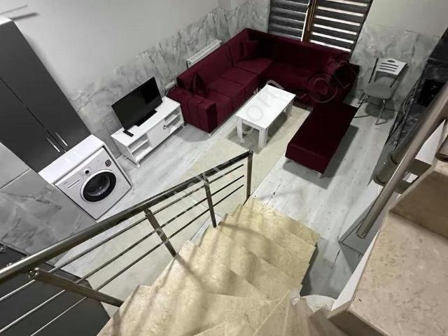 Meskandan Site İçerisinde Bahçeli 1+1 Dubleks Satılık Daire