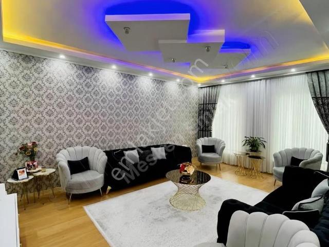 Mesken Emlakdan Kahvelipınar Toki'de Satılık 3+1 Lüks Daire