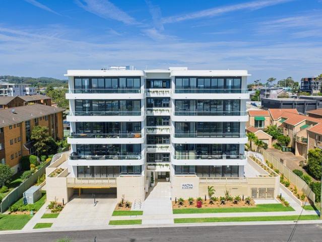 Mesmerizing Brand New Luxury
