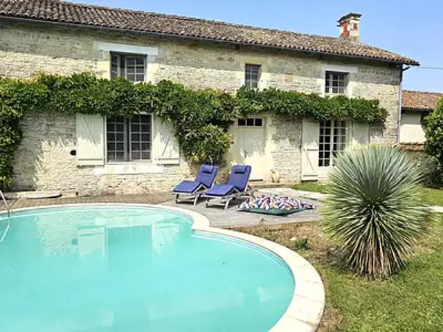 Messé 79120 Achat / Vente maison 5 pièces t5