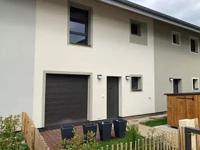 Messery 74140 Location maison 4 pièces t4 jardin terrasse