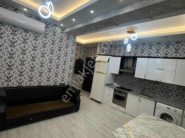 Metyap'tan Karataş Merkezde Eşyalı 1+1 Kiralık Daire