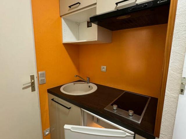 METZ CENTRE PORT ST MARCEL F1 CUISINE EQUIPEE