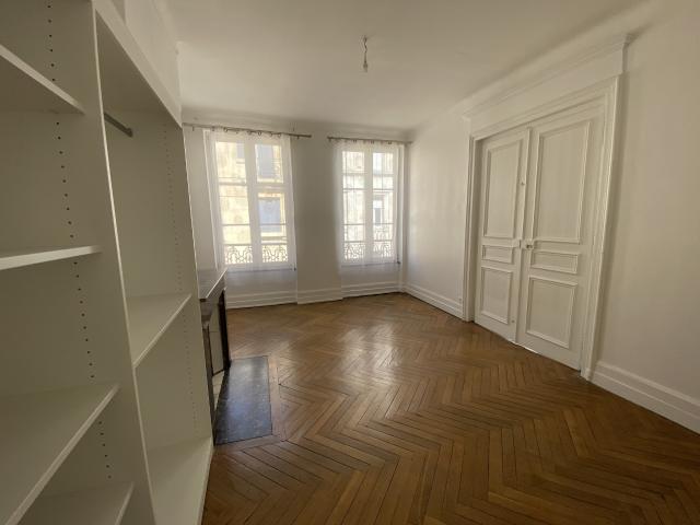 METZ HYPERCENTRE APPARTEMENT 4 PIECES