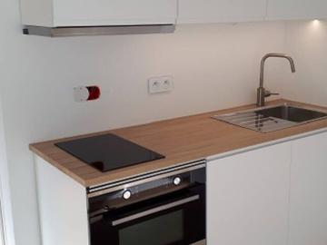 Metz pompidou studio 26 m2 cuisine entièrement équipée garage fermé