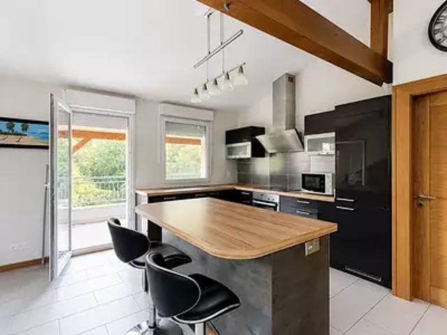 Metzing 57980 Achat / Vente appartement 4 pièces t4 au dernier étage terrasse