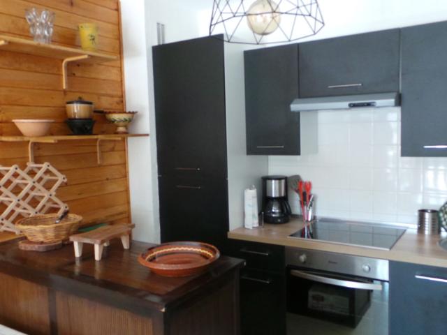 METABIEF bel appartement idéalement situé au pied des pistes avec piscine extérieure