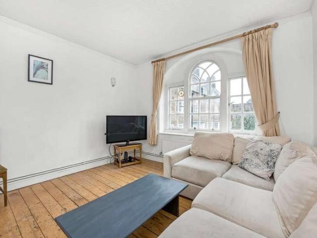 Metcalfe House, Wandsworth, SW8