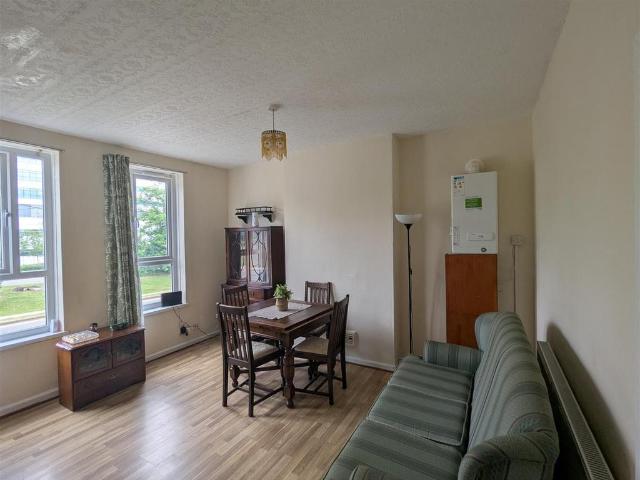 Metchley Lane, Birmingham 1 bed flat to rent £895 pcm £207 pw
