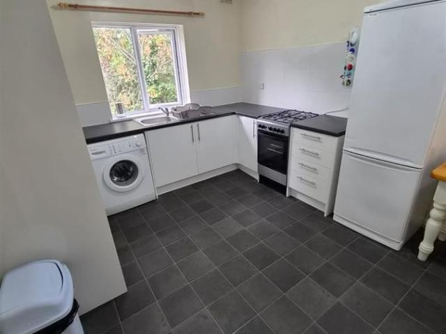 Metchley Lane, Harborne, Birmingham B17, 2 bed maisonette to rent, £1,250 pcm | PrimeLocation