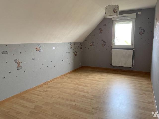 METEREN Hoog Weg FLOCM632 MAISON INDIVIDUELLE PROCHE CENTRE VILLAGE de type 6 179,94 m².