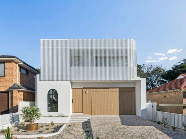 Meticulously crafted home set within a blue chip Croydon setting