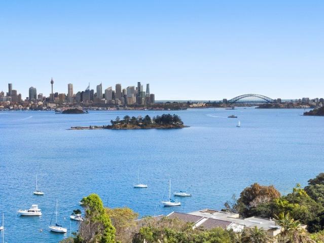 Meticulously Rebuilt Residence of Scale, Craftsmanship and Sweeping Harbour Views