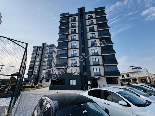 Metin Gayrimenkul’den Mezitli Kuyuluk’ta 2+1 Site İçersinde Lüks Kiralık Daire