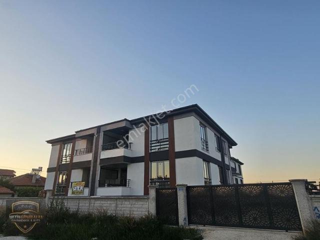 Metin Gönülalan'dan Butik Bahçesi Olan 3+1 Sıfır Daire
