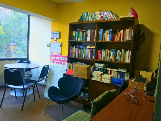 Metro uc barrio lastarria oficina comercial oportunidad | 8 dormitorios por 8100.00 en Santiago
