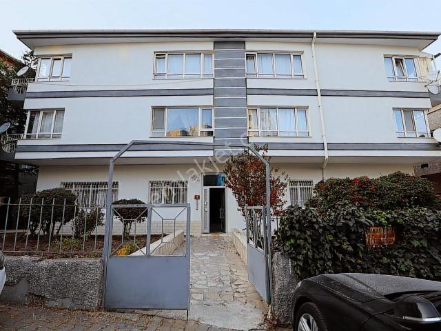 Metro Yakını Katta 3+1 Kiralık Daire