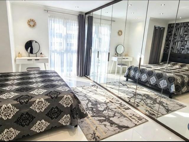 Metro Apartments, Woking, GU21 1 bed flat to rent £1,545 pcm £357 pw
