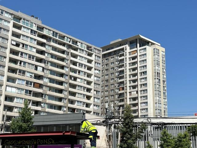 Metro Hospitales L3  2 Dorms+ 2 baños, CARRION 1319