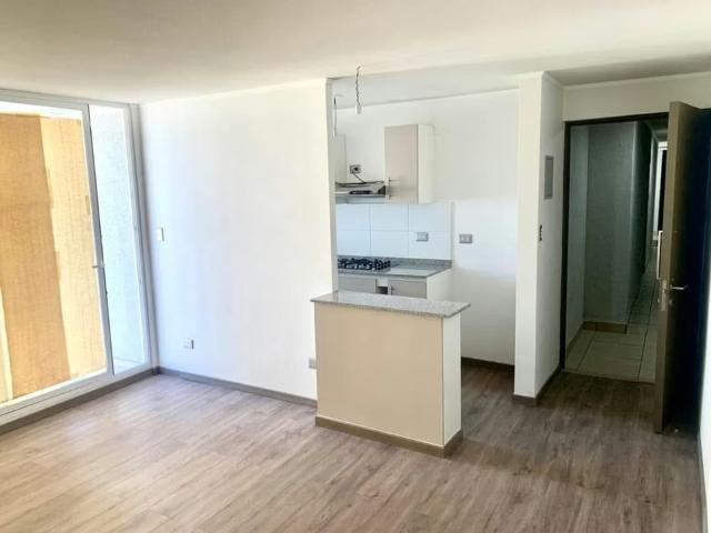 Metro Los Quillayes, a cuadras, estupendo para inv | 3 dormitorios por 3250.00 en La Florida