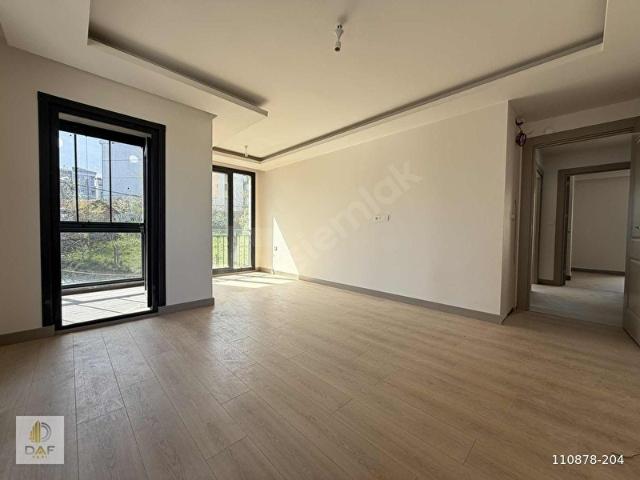 METRO, MERKEZİN TAM KALBİNDE 2+1 YERDEN ISITMALI EBEVEYNLİ DAİRE